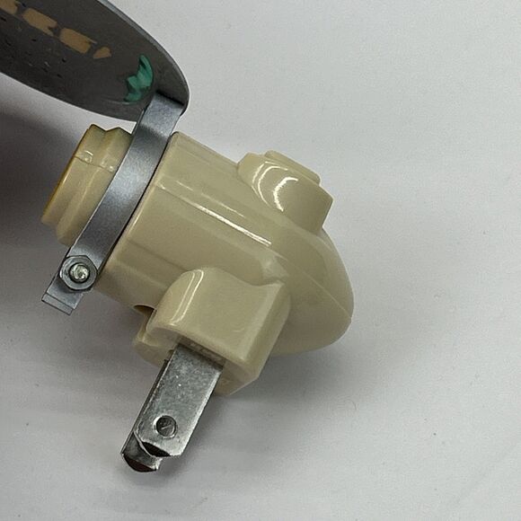 Vintage? Plug In Wall Night Light Lighthouse 4” Ship Mast Flags Bermuda Island - Picture 5 of 9